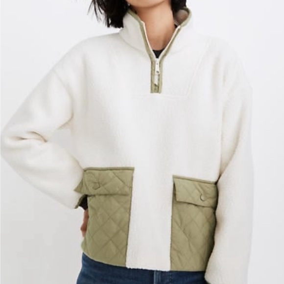 Madewell Tops - Madewell fleece pullover with patch pockets